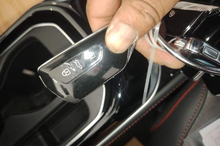 Used Volkswagen ID.4 CROZZ 2024 PRIME Interior 1