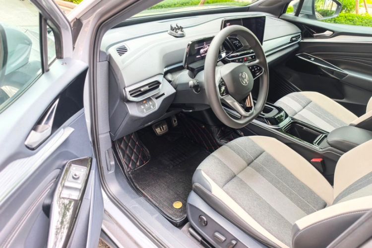 Used Volkswagen ID.4 CROZZ 2024 Pure Edition Limited Edition Interior 1