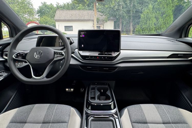 Used Volkswagen ID.4 CROZZ 2024 Pure Edition Limited Edition Interior 11