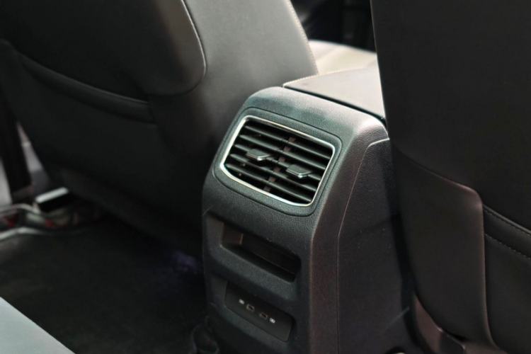 Used Volkswagen ID.4 CROZZ 2024 Pure Edition Limited Edition Interior 2