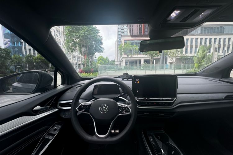 Used Volkswagen ID.4 CROZZ 2024 Pure Edition Limited Edition Interior 4