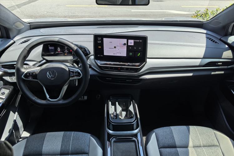 Used Volkswagen ID.4 CROZZ 2024 Pure Edition Limited Edition Interior 4