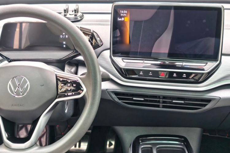 Used Volkswagen ID.4 CROZZ 2024 Pure Edition Limited Edition Interior 6