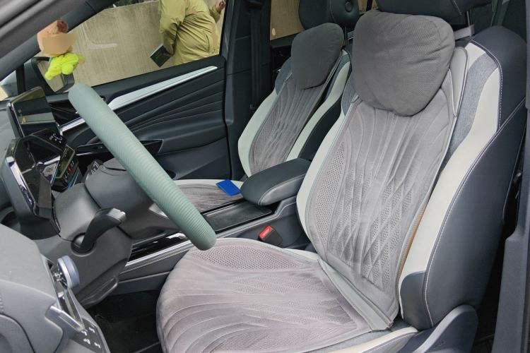 Used Volkswagen ID.4 CROZZ 2024 Pure Edition Limited Edition Left Front Seat