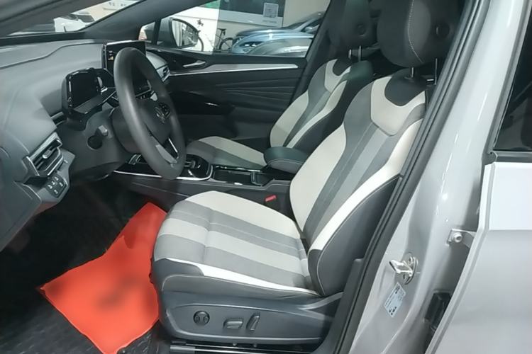 Used Volkswagen ID.4 CROZZ 2024 Pure Edition Limited Edition Left Front Seat