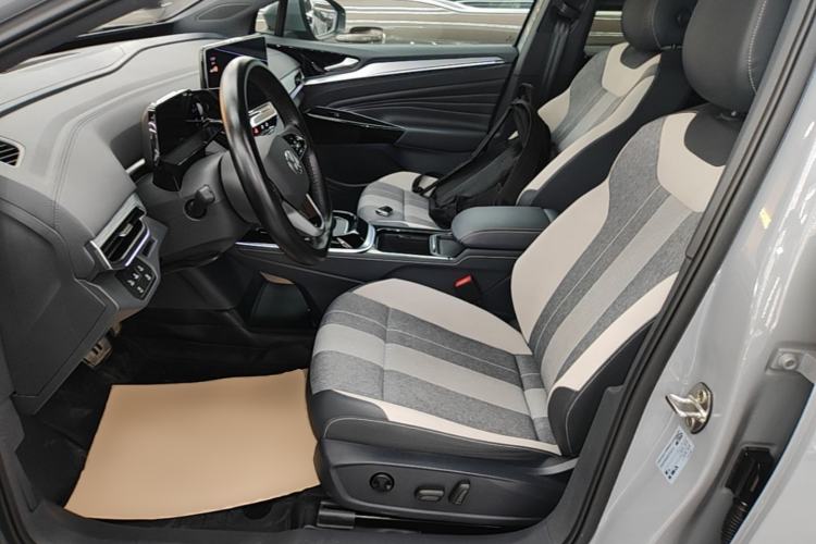 Used Volkswagen ID.4 CROZZ 2024 Pure Edition Limited Edition Left Front Seat