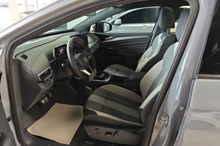 Used Volkswagen ID.4 CROZZ 2024 Pure Edition Limited Edition Left Front Seat