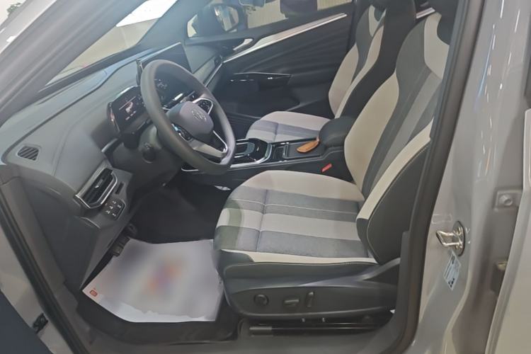 Used Volkswagen ID.4 CROZZ 2024 Pure Edition Limited Edition Left Front Seat
