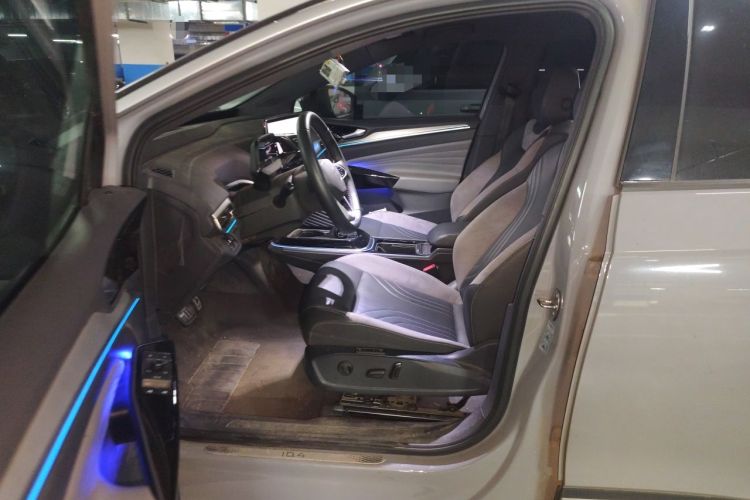 Used Volkswagen ID.4 CROZZ 2024 Facelifted PRO Left Front Seat