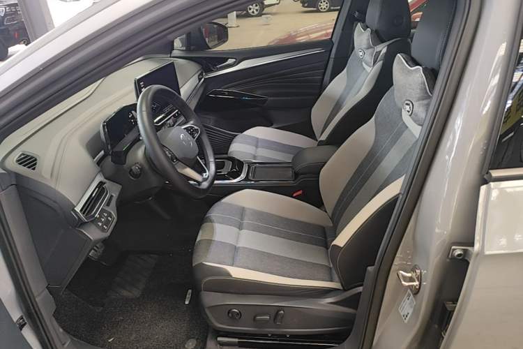 Used Volkswagen ID.4 CROZZ 2024 Pure Edition Limited Edition Left Front Seat