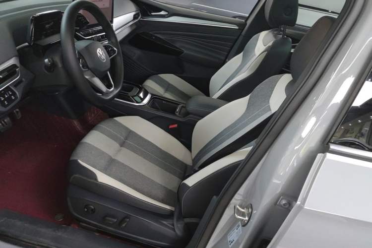 Used Volkswagen ID.4 CROZZ 2024 Pure Edition Limited Edition Left Front Seat