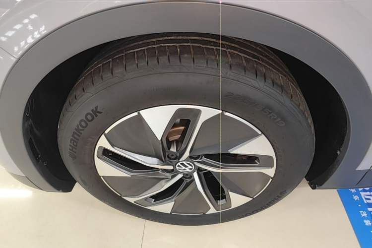 Used Volkswagen ID.4 CROZZ 2024 Pure Edition Limited Edition Left Front Wheel Hub