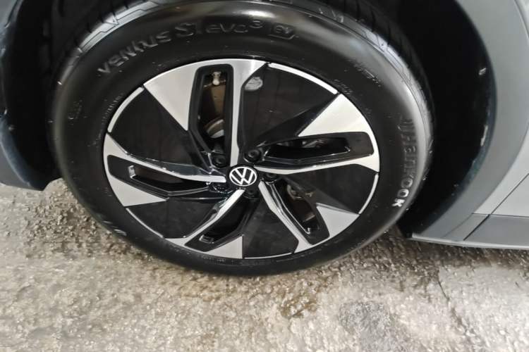 Used Volkswagen ID.4 CROZZ 2024 Pure Edition Limited Edition Left Front Wheel Hub