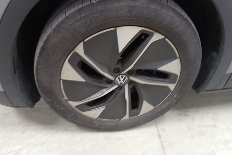 Used Volkswagen ID.4 CROZZ 2024 Pure Edition Limited Edition Left Front Wheel Hub