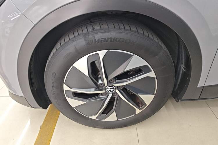 Used Volkswagen ID.4 CROZZ 2024 Pure Edition Limited Edition Left Front Wheel Hub