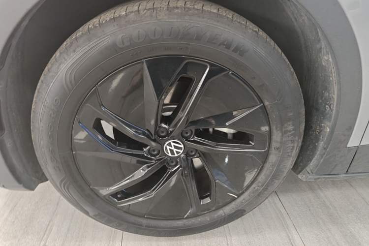 Used Volkswagen ID.4 CROZZ 2024 Pure Edition Limited Edition Left Front Wheel Hub