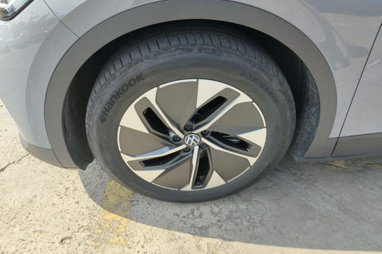 Used Volkswagen ID.4 CROZZ 2024 Pure Edition Limited Edition Left Front Wheel Hub