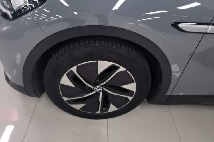 Used Volkswagen ID.4 CROZZ 2024 Pure Edition Limited Edition Left Front Wheel Hub