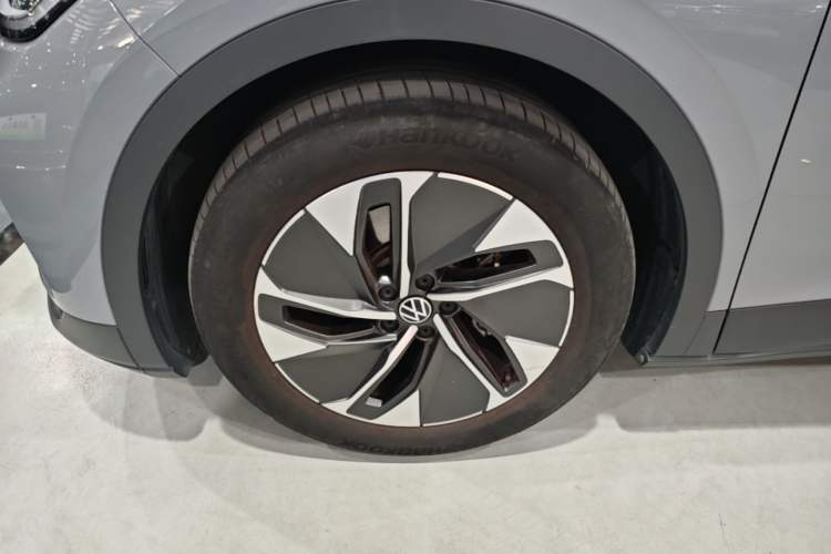 Used Volkswagen ID.4 CROZZ 2024 Pure Edition Limited Edition Left Front Wheel Hub