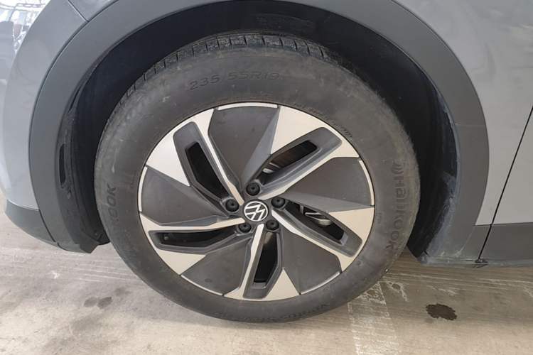 Used Volkswagen ID.4 CROZZ 2024 Pure Edition Limited Edition Left Front Wheel Hub