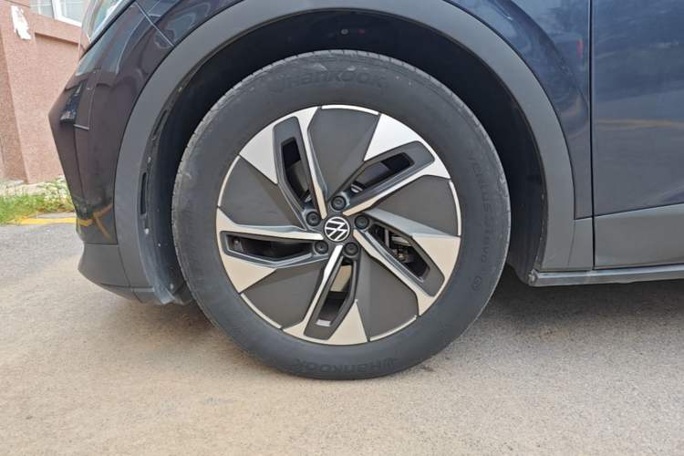 Used Volkswagen ID.4 CROZZ 2024 Pure Edition Limited Edition Left Front Wheel Hub