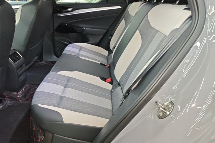 Used Volkswagen ID.4 CROZZ 2024 Pure Edition Limited Edition Left Rear Seat