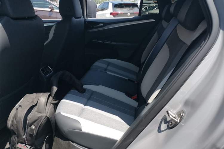 Used Volkswagen ID.4 CROZZ 2024 Pure Edition Limited Edition Left Rear Seat