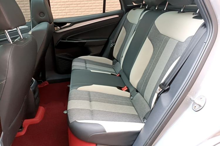 Used Volkswagen ID.4 CROZZ 2024 Pure Edition Limited Edition Left Rear Seat