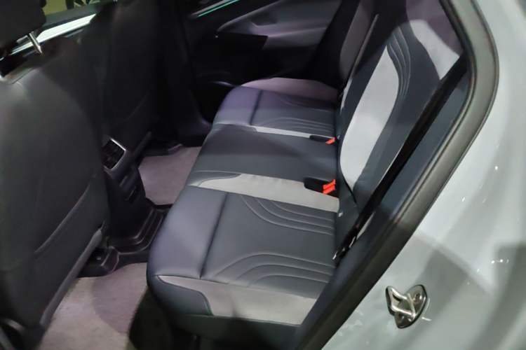 Used Volkswagen ID.4 CROZZ 2024 PRO Model Left Rear Seat