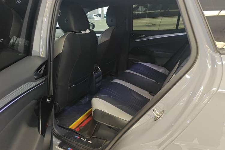Used Volkswagen ID.4 CROZZ 2024 Pure Edition Limited Edition Left Rear Seat
