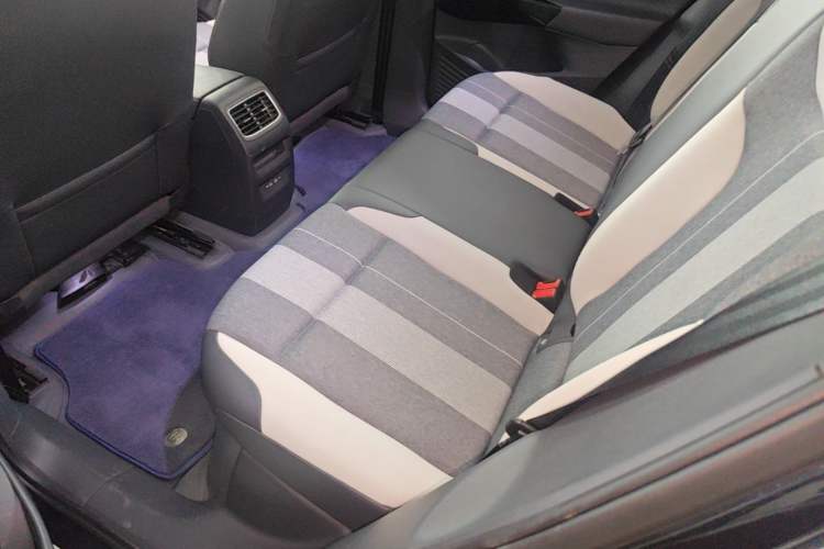 Used Volkswagen ID.4 CROZZ 2024 Pure Edition Limited Edition Left Rear Seat