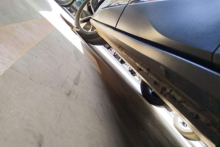 Used Volkswagen ID.4 CROZZ 2024 Revised Version PURE+ Left Side Sill