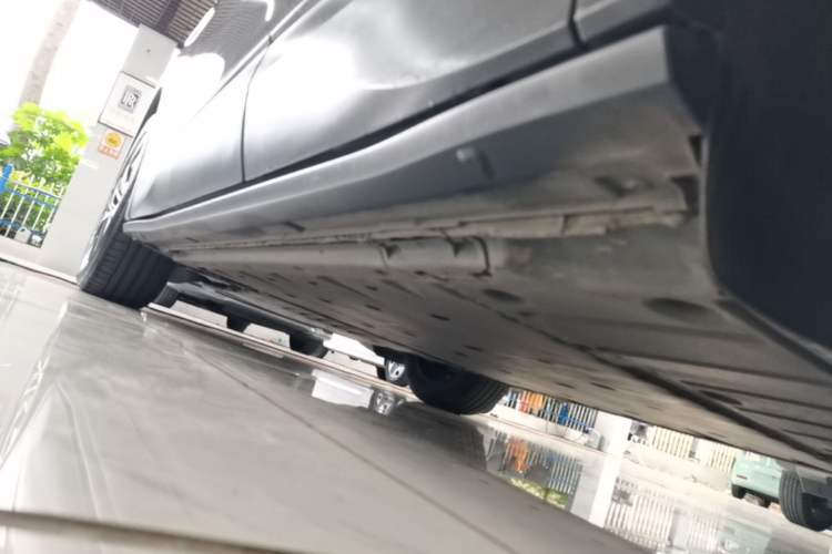 Used Volkswagen ID.4 CROZZ 2024 Pure Edition Limited Edition Left Side Sill