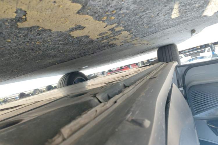 Used Volkswagen ID.4 CROZZ 2024 Pure Edition Limited Edition Left Side Sill