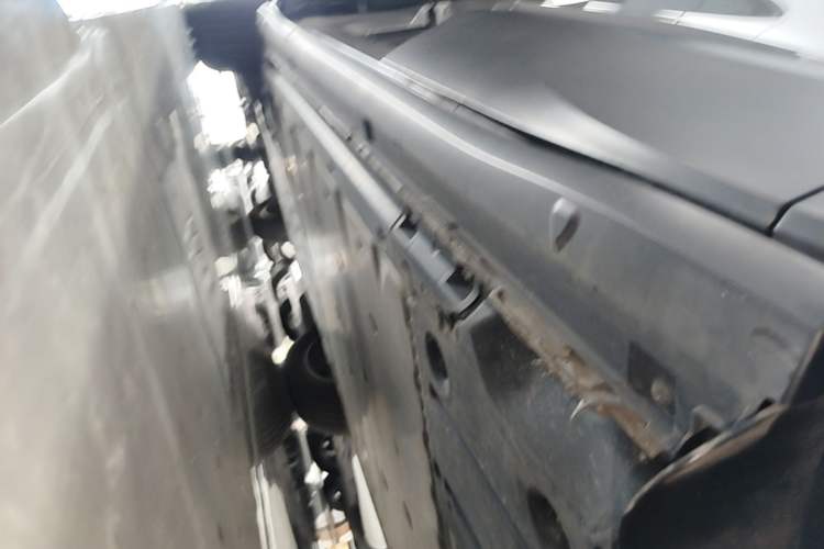 Used Volkswagen ID.4 CROZZ 2024 Pure Edition Limited Edition Left Side Sill
