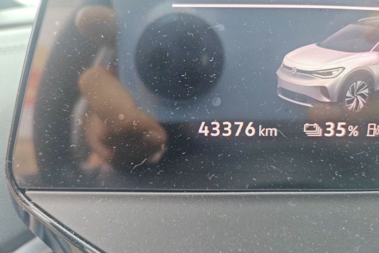 Used Volkswagen ID.4 CROZZ 2024 PURE+ model Odometer Close Up