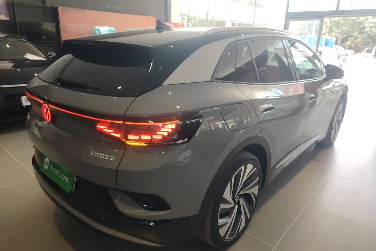 Used Volkswagen ID.4 CROZZ 2024 PRIME Rear Right 45 Deg