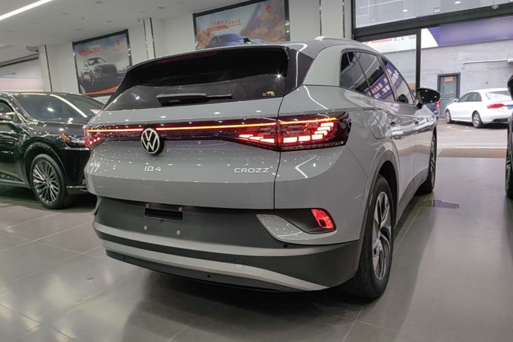 Used Volkswagen ID.4 CROZZ 2024 Pure Edition Limited Edition Rear Right 45 Deg