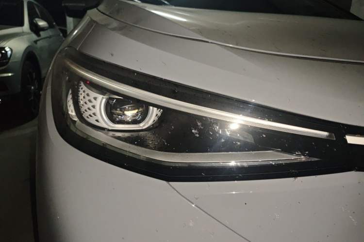 Used Volkswagen ID.4 CROZZ 2024 Pure Edition Limited Edition Right Front Headlight