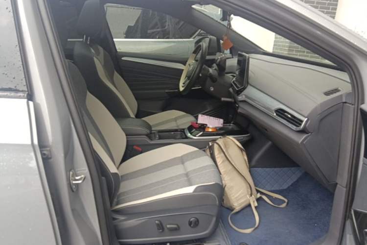 Used Volkswagen ID.4 CROZZ 2024 Pure Edition Limited Edition Right Front Seat