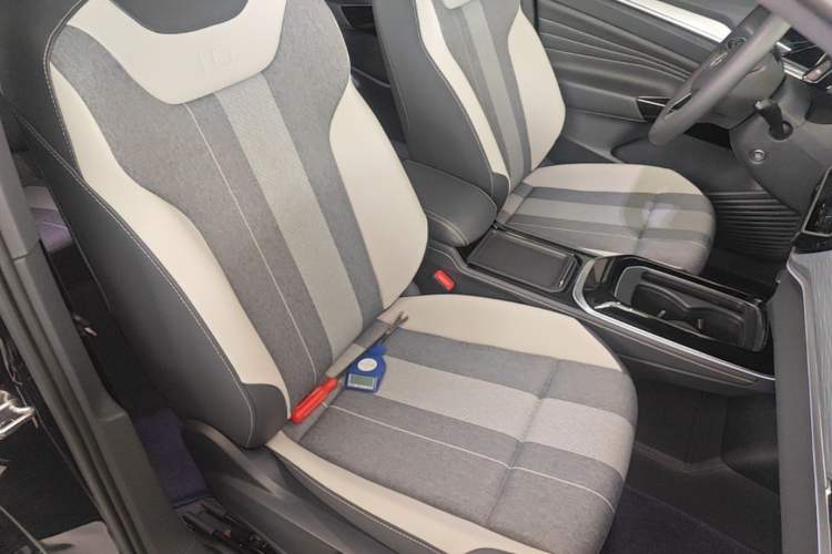 Used Volkswagen ID.4 CROZZ 2024 Pure Edition Limited Edition Right Front Seat
