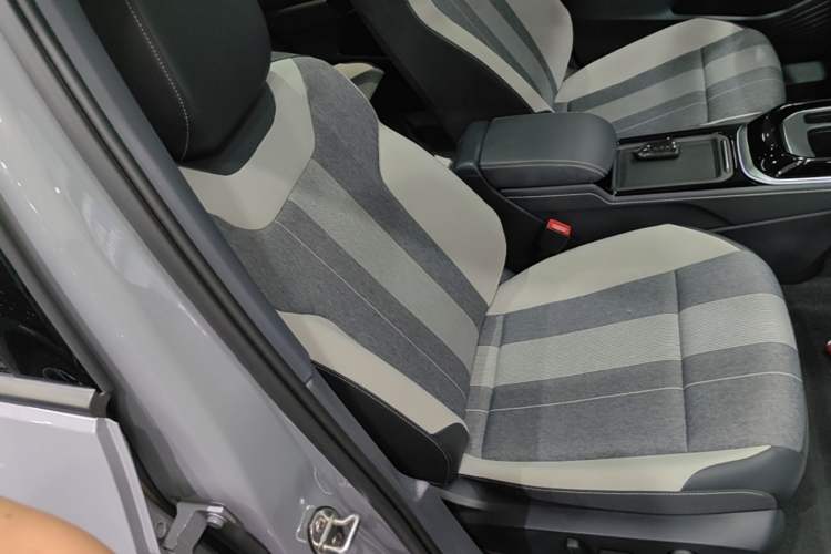 Used Volkswagen ID.4 CROZZ 2024 Pure Edition Limited Edition Right Front Seat