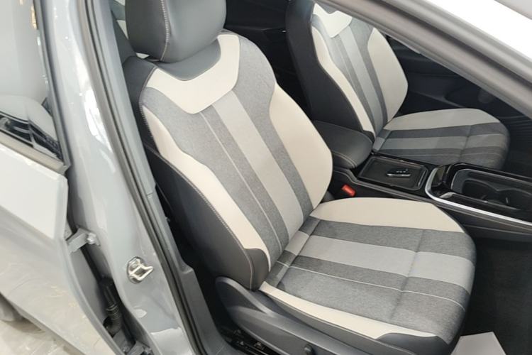Used Volkswagen ID.4 CROZZ 2024 Pure Edition Limited Edition Right Front Seat