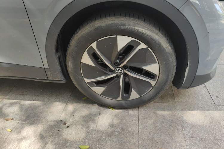 Used Volkswagen ID.4 CROZZ 2024 Pure Edition Limited Edition Right Front Wheel Hub