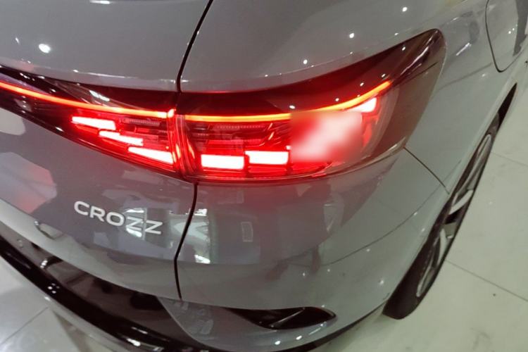 Used Volkswagen ID.4 CROZZ 2024 PRO Model Right Rear Taillight