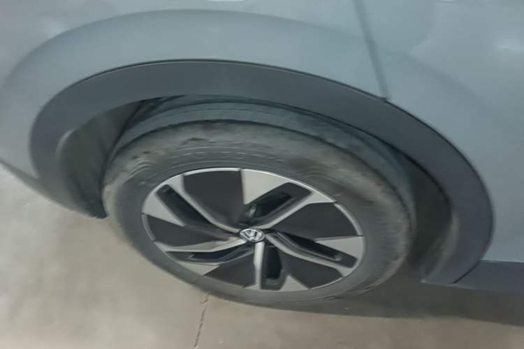 Used Volkswagen ID.4 CROZZ 2024 Pure Edition Limited Edition Right Rear Wheel Hub
