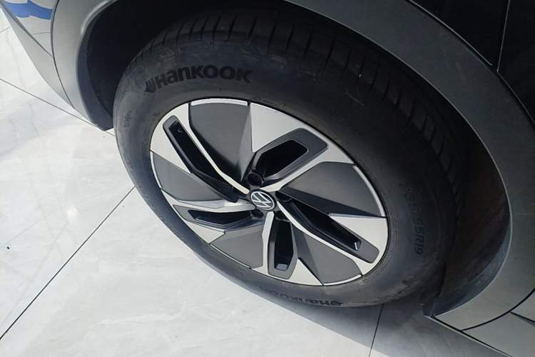 Used Volkswagen ID.4 CROZZ 2024 Pure Edition Limited Edition Right Rear Wheel Hub