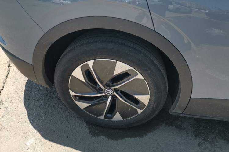 Used Volkswagen ID.4 CROZZ 2024 Pure Edition Limited Edition Right Rear Wheel Hub