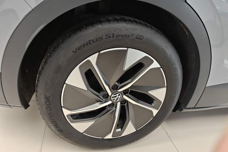 Used Volkswagen ID.4 CROZZ 2024 Pure Edition Limited Edition Right Rear Wheel Hub