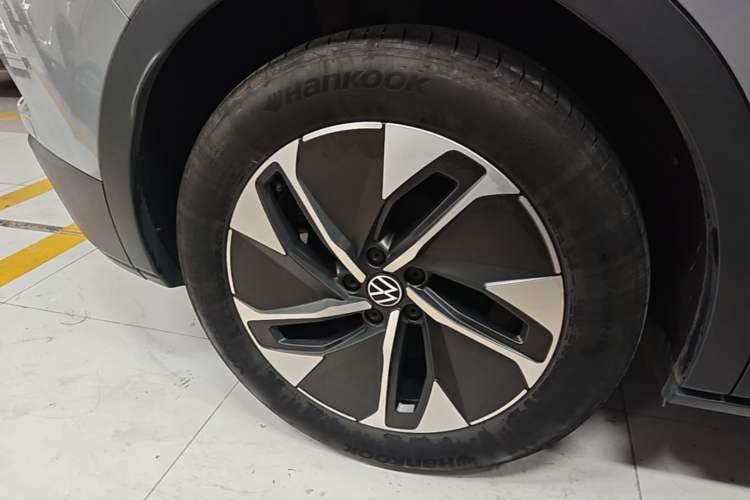 Used Volkswagen ID.4 CROZZ 2024 Pure Edition Limited Edition Right Rear Wheel Hub